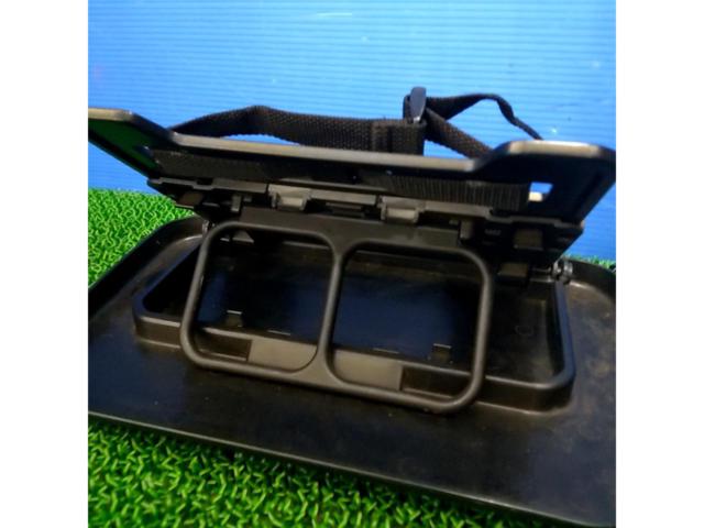 FIZZ シートバックテーブル