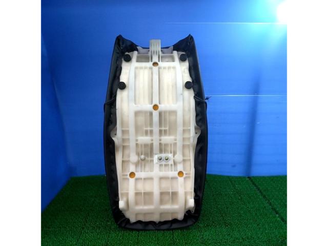 【XJR1200】YAMAHA(ヤマハ) 純正シート/4KG-2473-00【ヤブレ無しシート入荷!!】