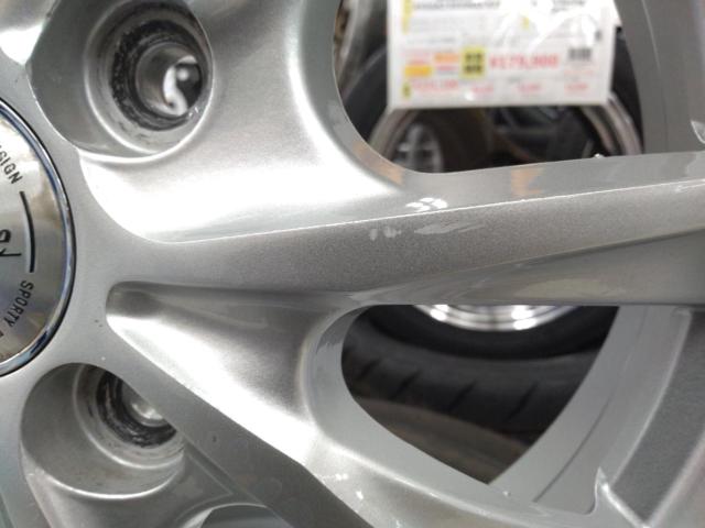 Innocence スポークホイール + BRIDGESTONE BLIZZAK VRX2