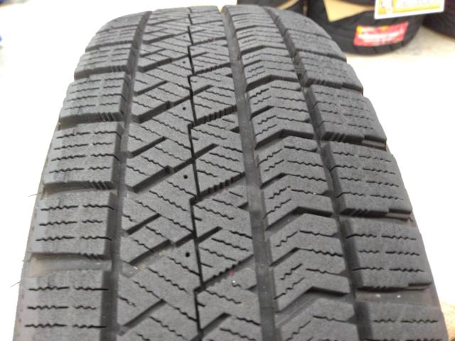 Innocence スポークホイール + BRIDGESTONE BLIZZAK VRX2
