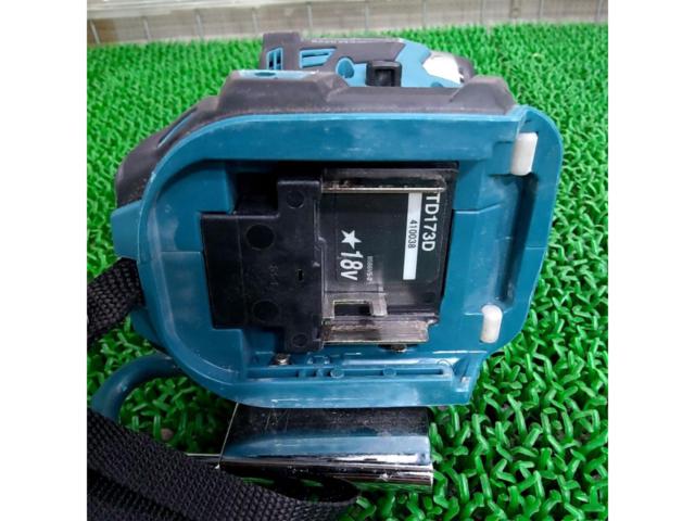 makita マキタ 充電式インパクトドライバ TD173D 本体のみ