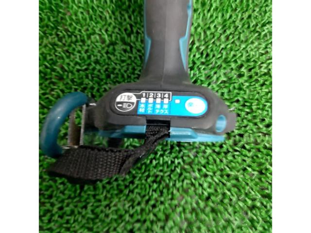 makita マキタ 充電式インパクトドライバ TD173D 本体のみ