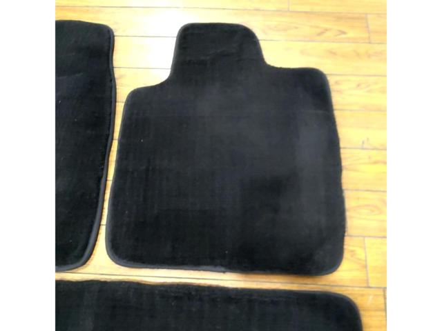 メーカー不明 フロアマット【20系アルファード/ヴェルファイア】