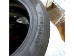 YOKOHAMA ADVAN V61