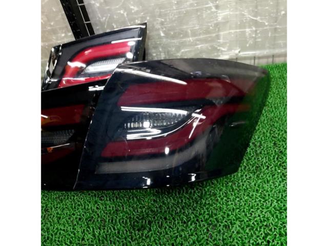 ワケアリ Revier LEDテールレンズ 【210系クラウン】