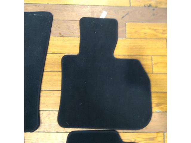BMW
MINI
Floor Mats Crossover
Third Generation/F60