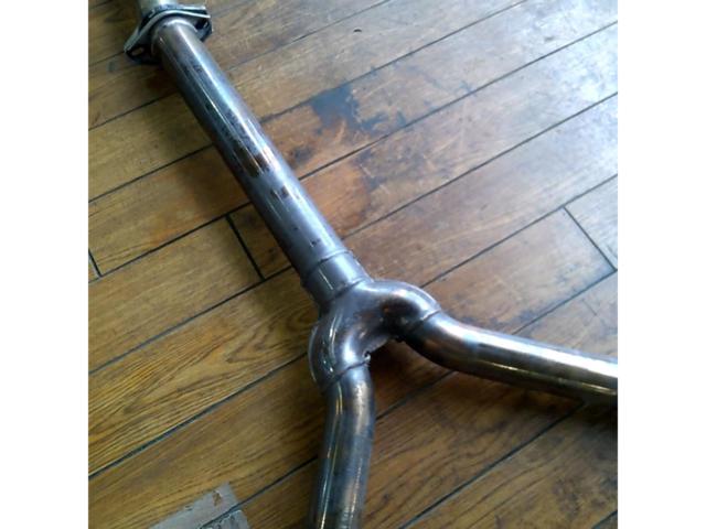 Unknown Manufacturer
Intermediate straight muffler
Crown/180 series/3.5L/2WD