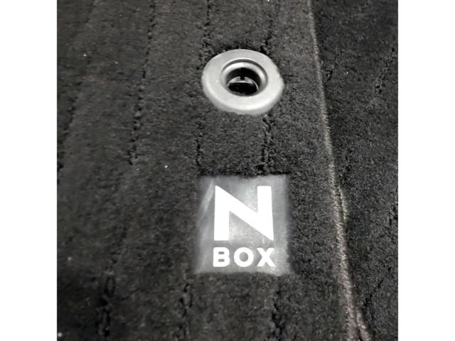 Honda genuine
Floor mat N-BOX
JF3 / JF4