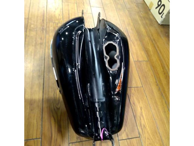 HarleyDavidson 純正タンク 【XL883/スポーツスター】