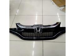 HONDA 純正フロントグリル【フィット/GP5/前期/平成28年4月車】