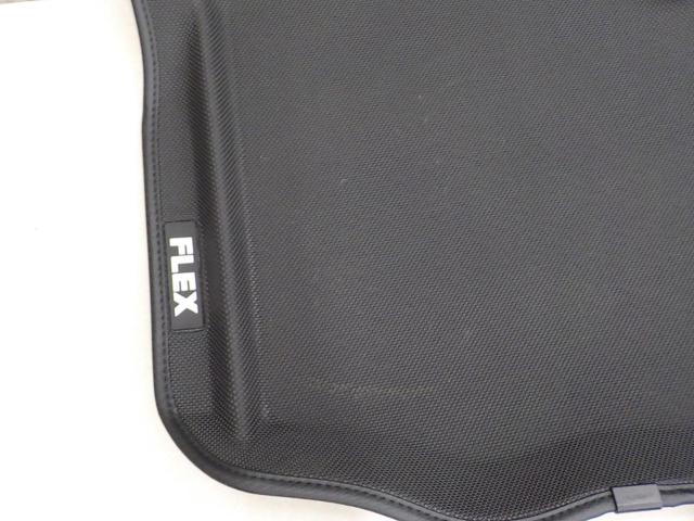 FLEX 3Dフロアマット 【ハイエース/200系/標準ボディ】