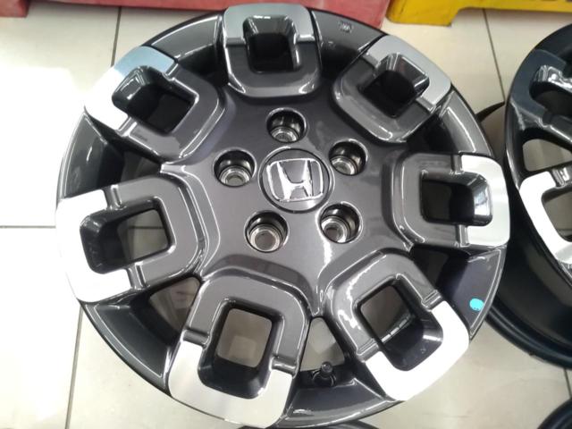 HONDA
GT series Freed Crosstar
Original wheel