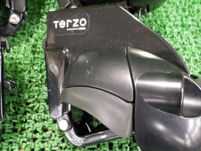 TERZO ベースキャリア 【ランドクルーザープラド/150系/後期/ルーフレール付き車】