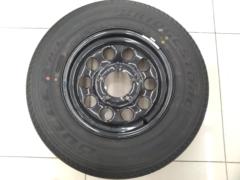 SUZUKI JC74Wジムニーノマド 純正スチールホイール + BRIDGESTONE DUELER H/L 852 【※スペアタイヤホイール1本のみ】