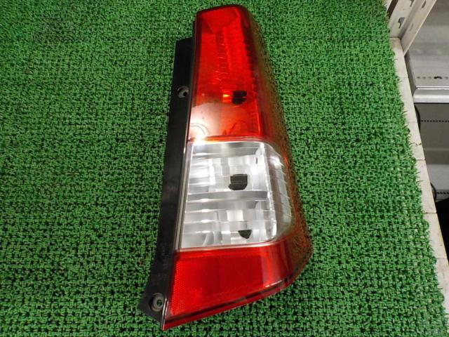 SUZUKI 純正テールレンズ 【ワゴンR/MH23S/2013年式】