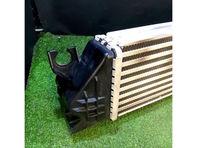 ZC33S / Swift Sport
SUZUKI
Genuine intercooler
