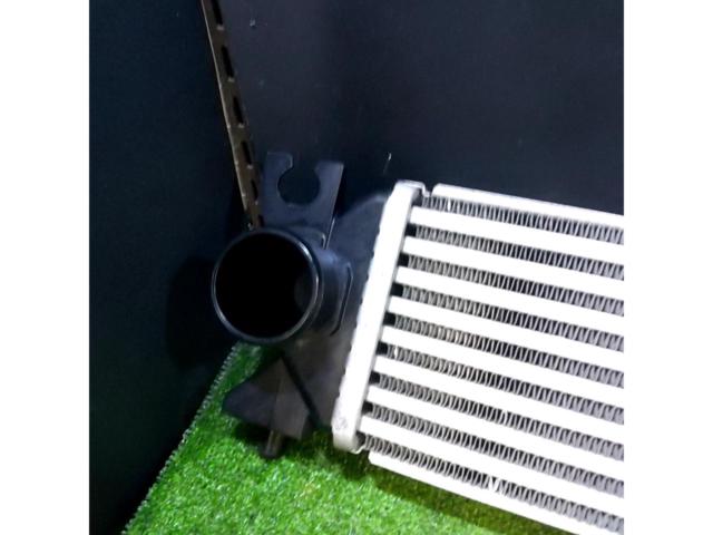 ZC33S / Swift Sport
SUZUKI
Genuine intercooler