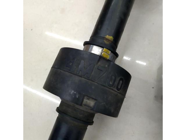 NISSAN genuine
Drive shaft