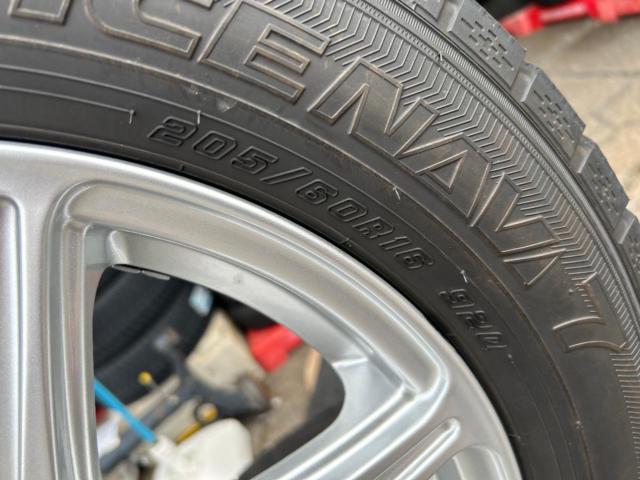 BRIDGESTONE TOPRUN+GOODYEAR ICE NAVI 7