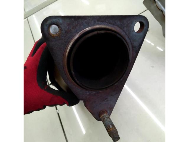 Nissan Skyline/V36 Genuine Parts
Catalyst