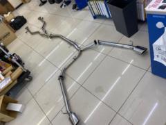 18 Series/Crown (Manufacturer Unknown)
One-off straight muffler