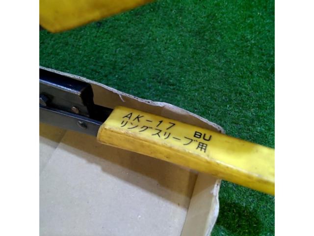 圧着ペンチ