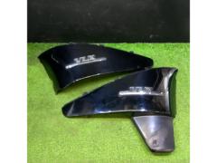 【スティード600/PC21】HONDA VLX純正サイドカバー