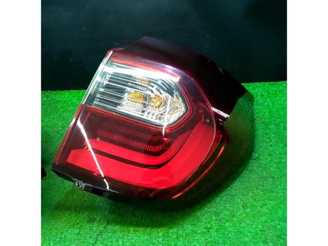 【フィット/GR系】HONDA純正テールレンズ