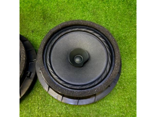 Suzuki Hustler/MR92S Genuine Parts
Front speakers