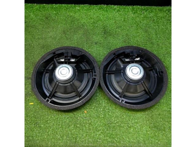 Suzuki Hustler/MR92S Genuine Parts
Front speakers