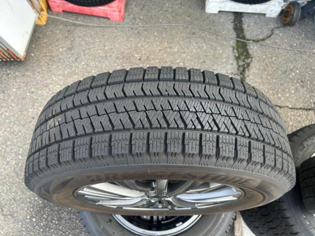 TOPY SIBILLA NEXT + BRIDGESTONE BLIZZAK VRX2