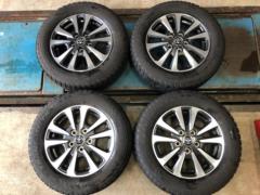 TOYOTA純正 エスクァイア純正ホイール + TOYO Winter TRANPATH TX