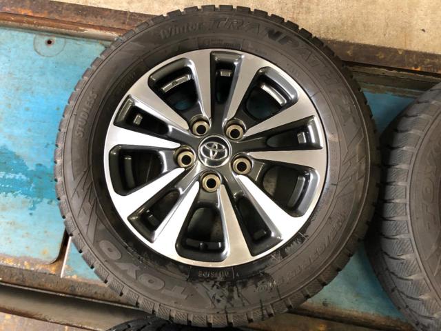 TOYOTA純正 エスクァイア純正ホイール + TOYO Winter TRANPATH TX