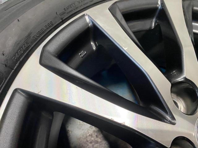 トヨタ 30系アルファード・ヴェルファイア前期純正アルミホイール + ROADSTONE Eurovis HP02 225/60R17