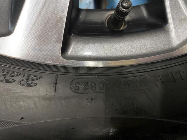 トヨタ 30系アルファード・ヴェルファイア前期純正アルミホイール + ROADSTONE Eurovis HP02 225/60R17