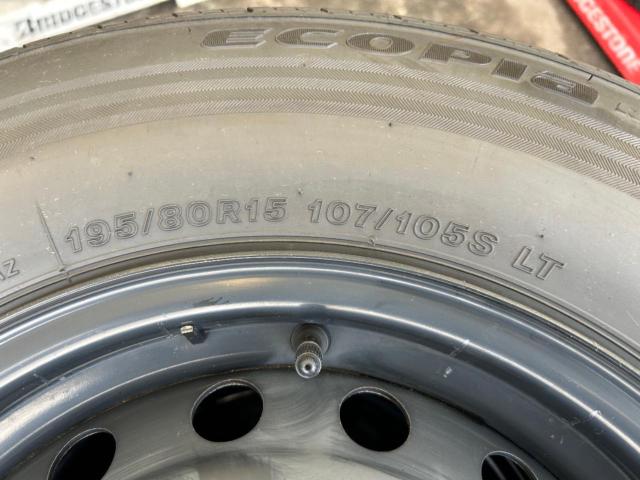 TOYOTA 200系ハイエース純正スチールホイール+BRIDGESTONE ECOPIa RD613