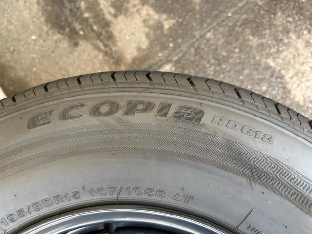 TOYOTA 200系ハイエース純正スチールホイール+BRIDGESTONE ECOPIa RD613