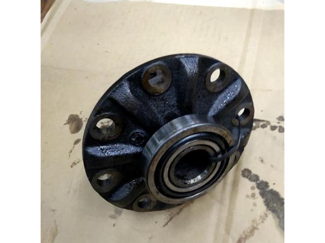 Toyota
Corolla Levin/AE86 genuine differential