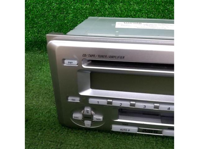Toyota
Genuine
2 DIN cassette + CD tuner
08600-00G60