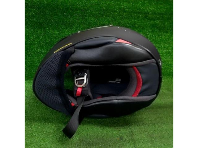 Size: L (59cm)
SHOEI
Z-8
Full-face helmet
