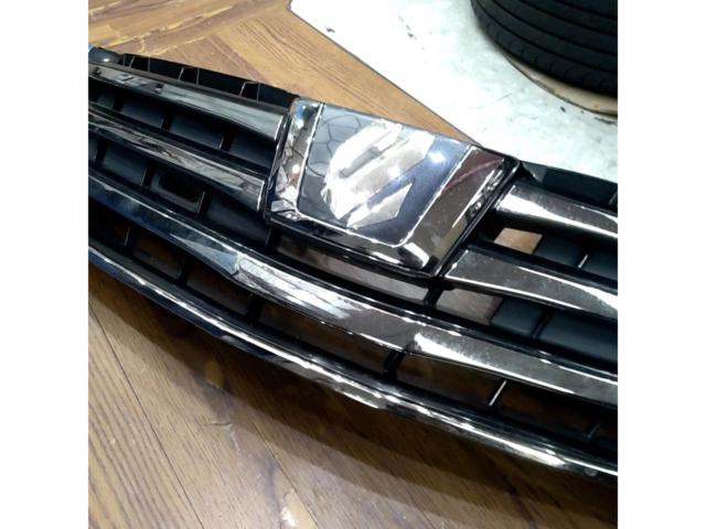 TOYOTA 20アルファード後期純正フロントグリル