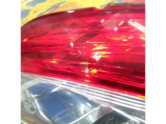 スズキ スイフト/ZC72 純正テールレンズ