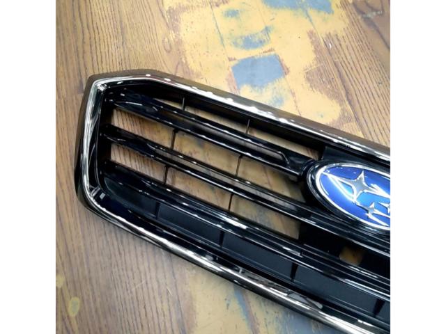 SUBARU レヴォーグ/VM系 後期純正フロントグリル