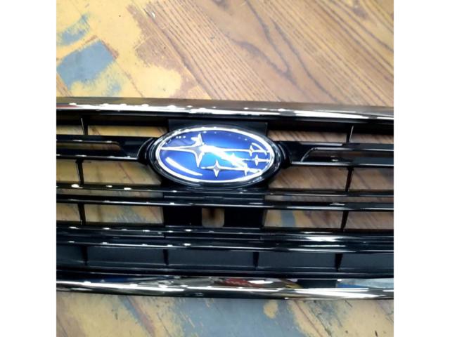 SUBARU レヴォーグ/VM系 後期純正フロントグリル