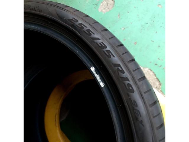 PIRELLI
PZERO
MO
Mercedes-Benz approved tires (2 tires)
