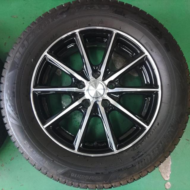 BRIDGESTONE
ECO
FORME
CRS 15 + BRIDGESTONE
BLIZZAK
VRX3
