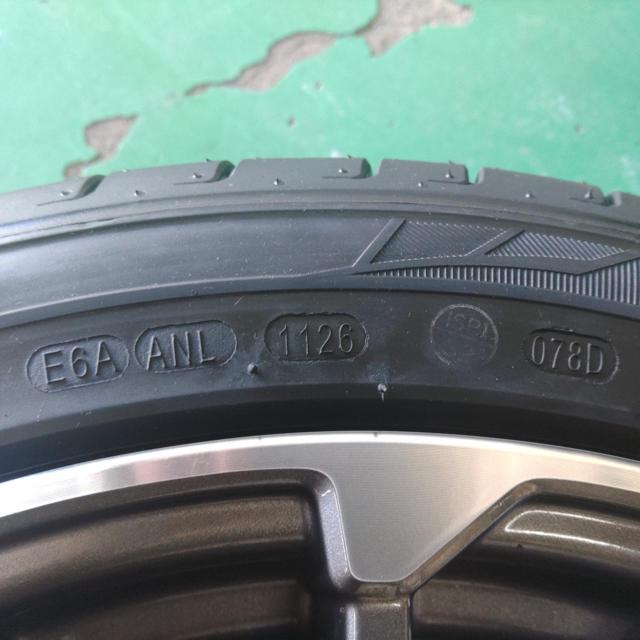 スバル レヴォーグ STI SPORTS 純正アルミホイール+KENDA KENETICA ECO KR203