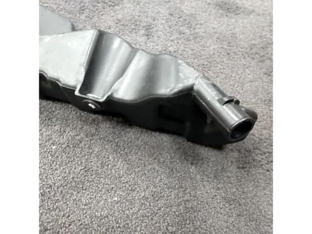 トヨタ 200系ハイエース 純正 レゾネーター