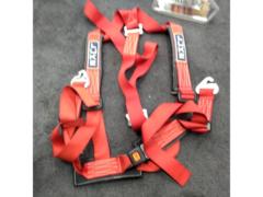 LUKE
3-point
Seat belt
Push
Red