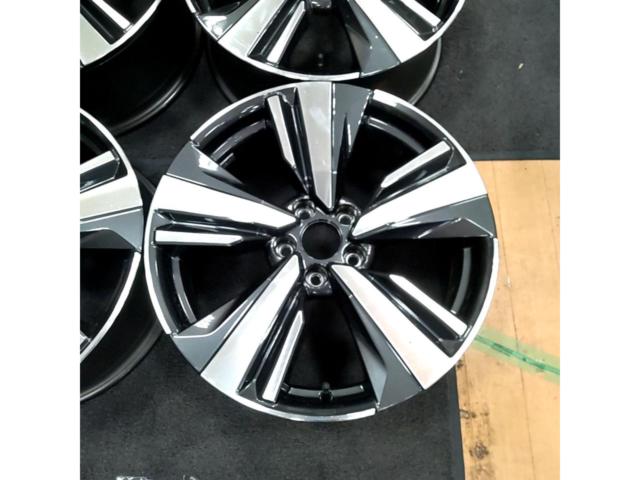 日産純正 T33/エクストレイル Gグレード 純正ホイール4本